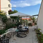 Apartment Jakov & Antonia Heritage Estate Hvar Town