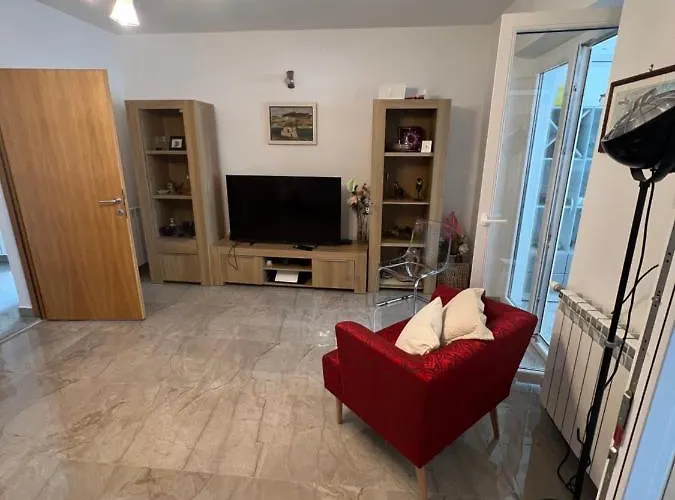 Διαμέρισμα Jakov & Antonia Heritage Estate *