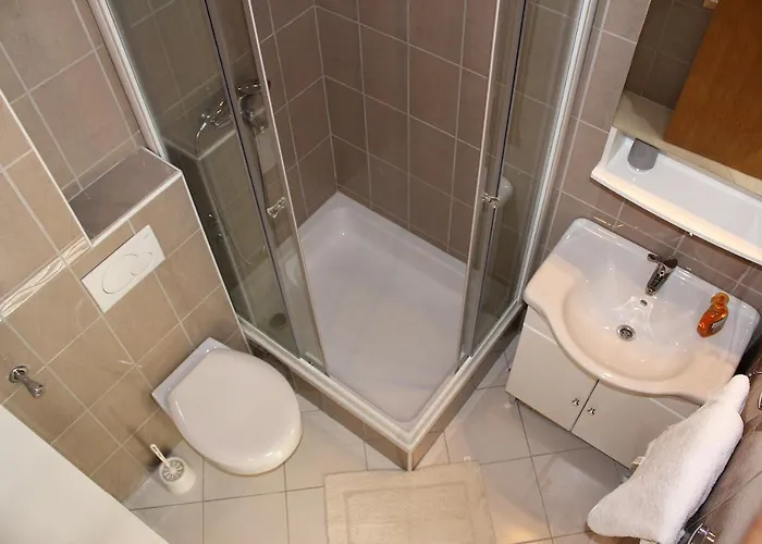 Jakov & Antonia Heritage Estate